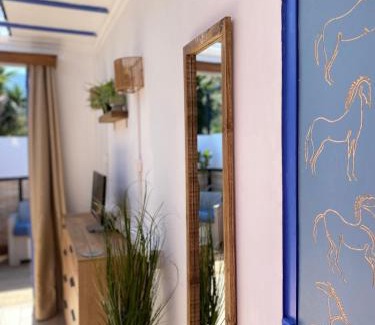 Tsikalaria Casa | The HorseBox a tiny villa