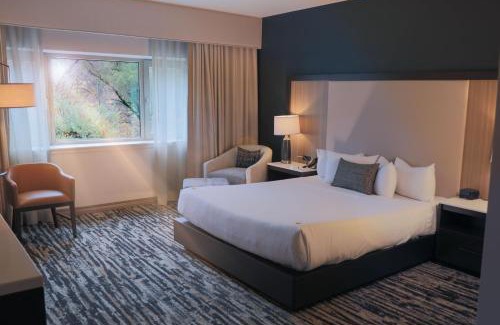 Tuolumne Complejo | The Hotel at Black Oak Casino Resort