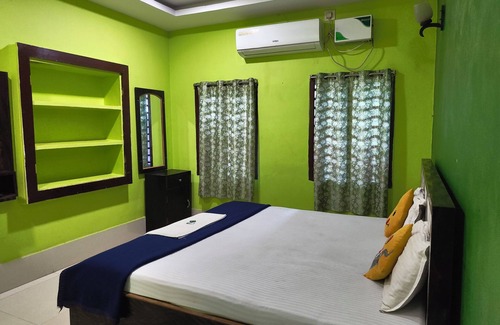 Puri Hotel | The Hotel B Suites Puri