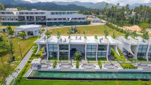 San Vicente Complejo | The Hotel Elizabeth Resort and Villas - Long Beach San Vicente Palawan