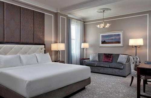 Regina Hotel | The Hotel Saskatchewan, Autograph Collection