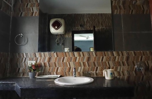 DLF City Hotel | The Hotel Vagmi