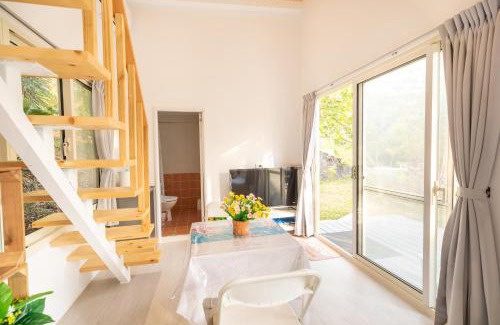 Dahu Cama Y Desayuno | The house behind stream