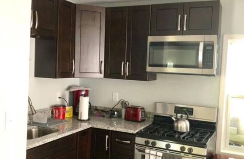 Detroit - Shoreway Casa | The House Hotels - W45th Backhouse - Ohio City