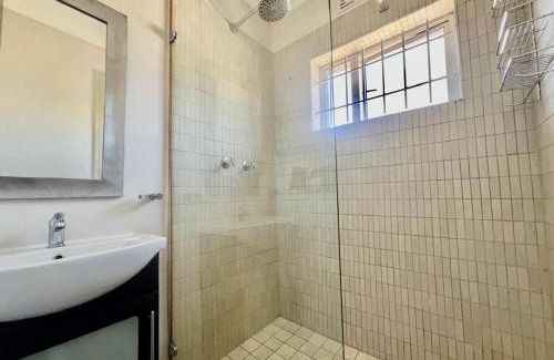 Stellenbosch Casa | The House Next Door