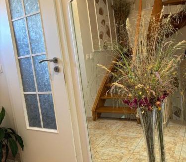 Sankt-Vith Casa | The House Of Flowers
