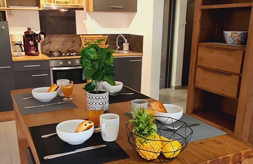 Manapany-les-Bains Casa | La Maison de Manapany for 6 people, near the Manapany-les-bains basin