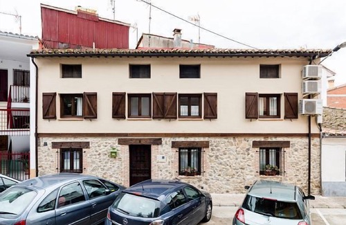 Candeleda Cabaña | La Casa de mis Suegros. Excelente Casa de Vacaciones para 6 personas