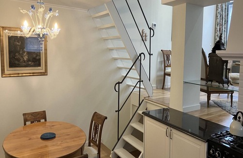 Sint-Lambrechts-Woluwe Casa | The House of Sources