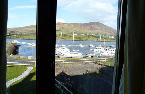 Cahirciveen Casa | The House On The Marina ubicación tranquila impresionantes vistas de la Wild Atlantic Way.