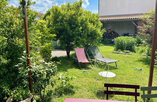 Angoulins Casa | The house with the secret garden