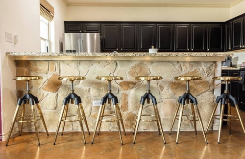 Wellborn Casa | The Howdy Hangout near Texas A&M and Kyle Field