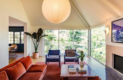Silver Lake Casa | The Hummingbird - Perfect For A Family Of 4