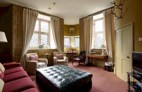 Chatsworth Casa | The Hunting Tower