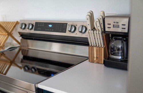 Tri-Cities Casa | "The Hygge" 1-bedroom private ground floor apartment in charming Kennewick