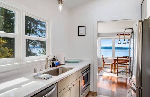 Indianola Apartamento | The Hygge Hideaway with Breathtaking Views