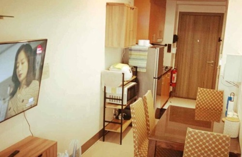 Highway Hills Condominio | The ICONIC: Comfortable living by Awsom Phil