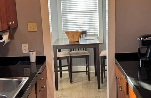 Greater East End Apartamento | The Independant [Top Floor]
