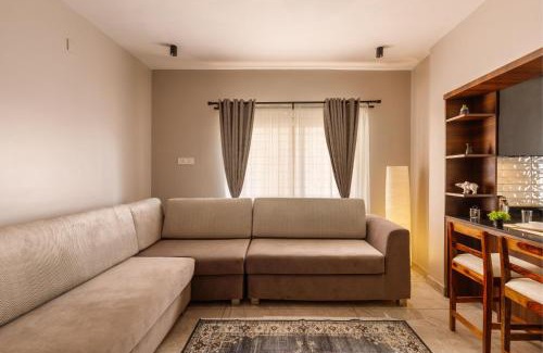 Domlur Apartamento | The Indigo Arc-Nr Manipal Hospital-Indiranagar-Red Olive