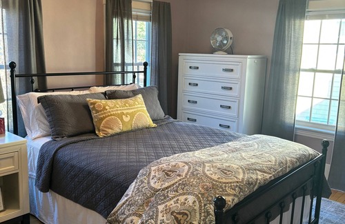 Jefferson Cama Y Desayuno | The Inn Crowd Bed and Breakfast