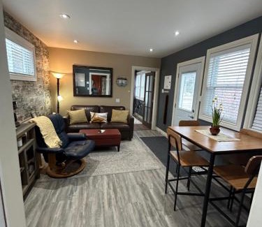 Gravenhurst Cama Y Desayuno | The Inn on Bay