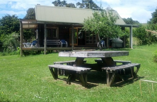 Collingwood Casa | The Innlet Country Apartments, Cottages and Guesthouse