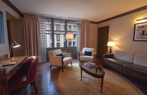 Central New York City Hotel | The Iroquois New York