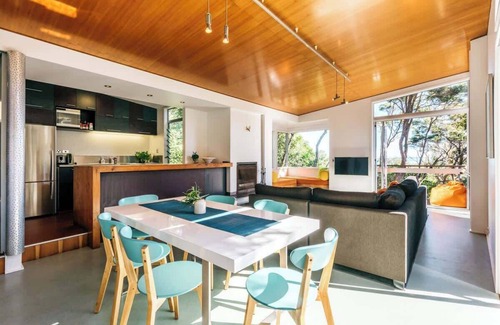 Omiha Casa | The Island Treehouse - Our Island