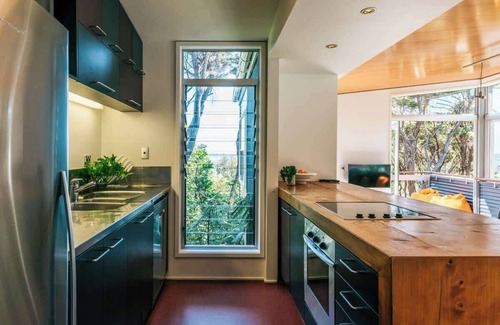 Omiha Casa | The Island Treehouse - Our Island