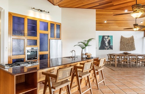 Yamba Casa | The Islander | Waterfront with Pool