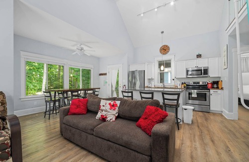 Cherry Valley Casa | The Jack Pine - 50 Hollow