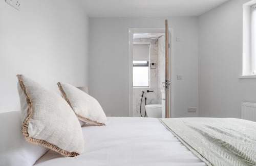 Manchester Casa | The Jade Escape