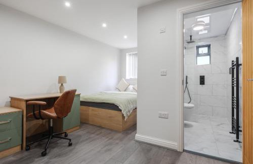 Manchester Casa | The Jade Escape
