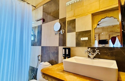 Jaisalmer Hotel | The Jaigarh Palace Jaisalmer