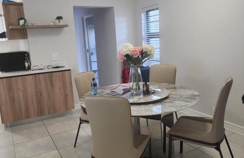 Dolphin Coast Apartamento | The Jali apartment