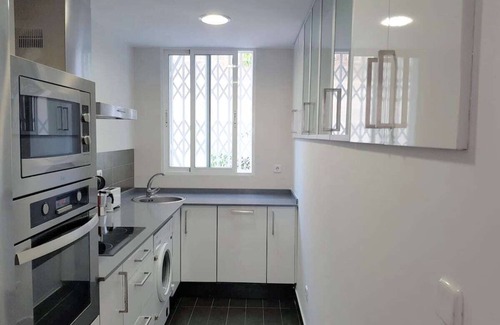 Les Tendetes Apartamento | The Jardines del Turia Apartment by Florit Flats