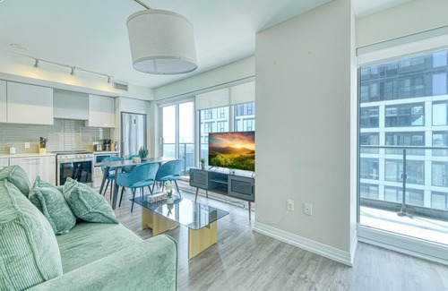 Garden District Condominio | The Jarvis Suite