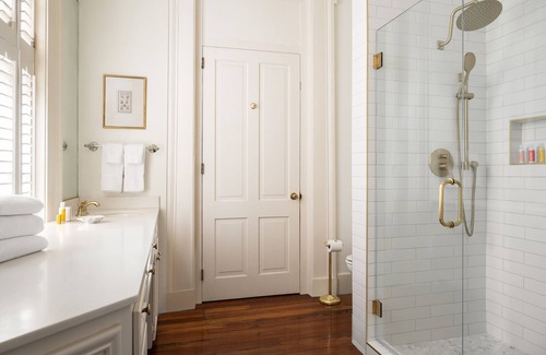 Charleston Historic District Casa | The Jasmine House