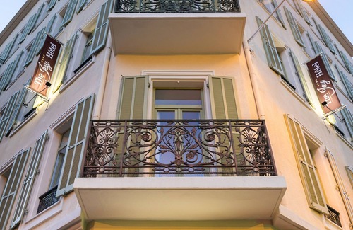 Nice City Centre Casa | The Jay Hotel by HappyCulture