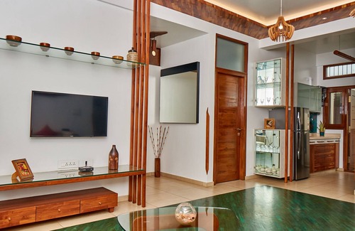 Kalyan Nagar Apartamento | The Jazminn - Apartamento de madera
