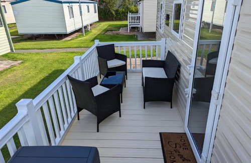 Llanasa Otro | The Jones's Family Caravan with private decking - Presthaven