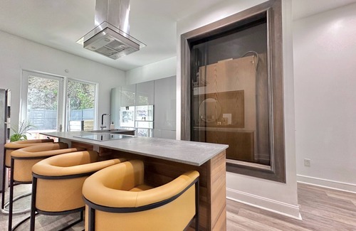 South Side Slopes Apartamento | The Josephine Villa by Luxe PGH