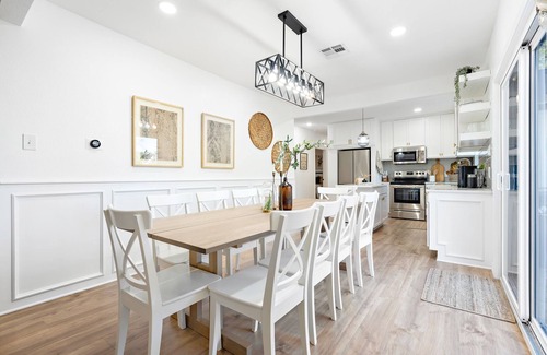 Landon Branch Casa | The JOY House in Waco, TX! "Charming 1934 Cottage"