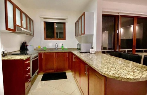 Villa Juarez Apartamento | The Jungle Bliss Condo - A nice 3 bedroom condo with 4 beds and 4 full bathrooms
