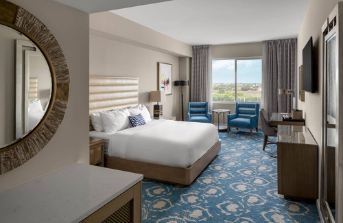 Clearwater Hotel | The Karol Hotel, St. Petersburg Clearwater, a Tribute Portfolio Hotel