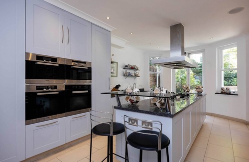 Campden Casa | The Kensington Townhouse, by Veeve