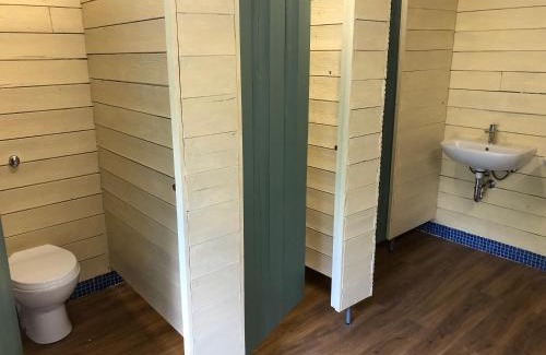 Stowmarket Otro | The Kestrel Shepherd Hut, Whitehouse Farm