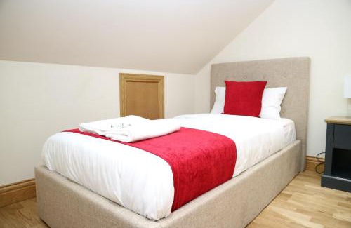 Haymarket Casa | The Kew Rooms