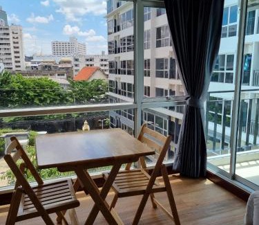 Din Daeng Hotel | The Key Point Hotel