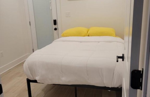 Bellevue Apartamento | The Kickback!